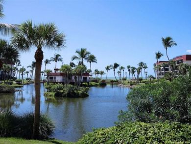 Sanibel Beachfront Condos- Pool